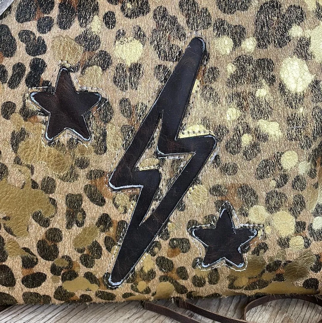 046 Maren - Leopard Acid w/ Stars & Thunder Bolt Design
