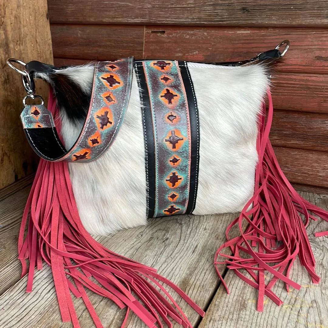 055 Annie - Tricolor w/ Western Sunset