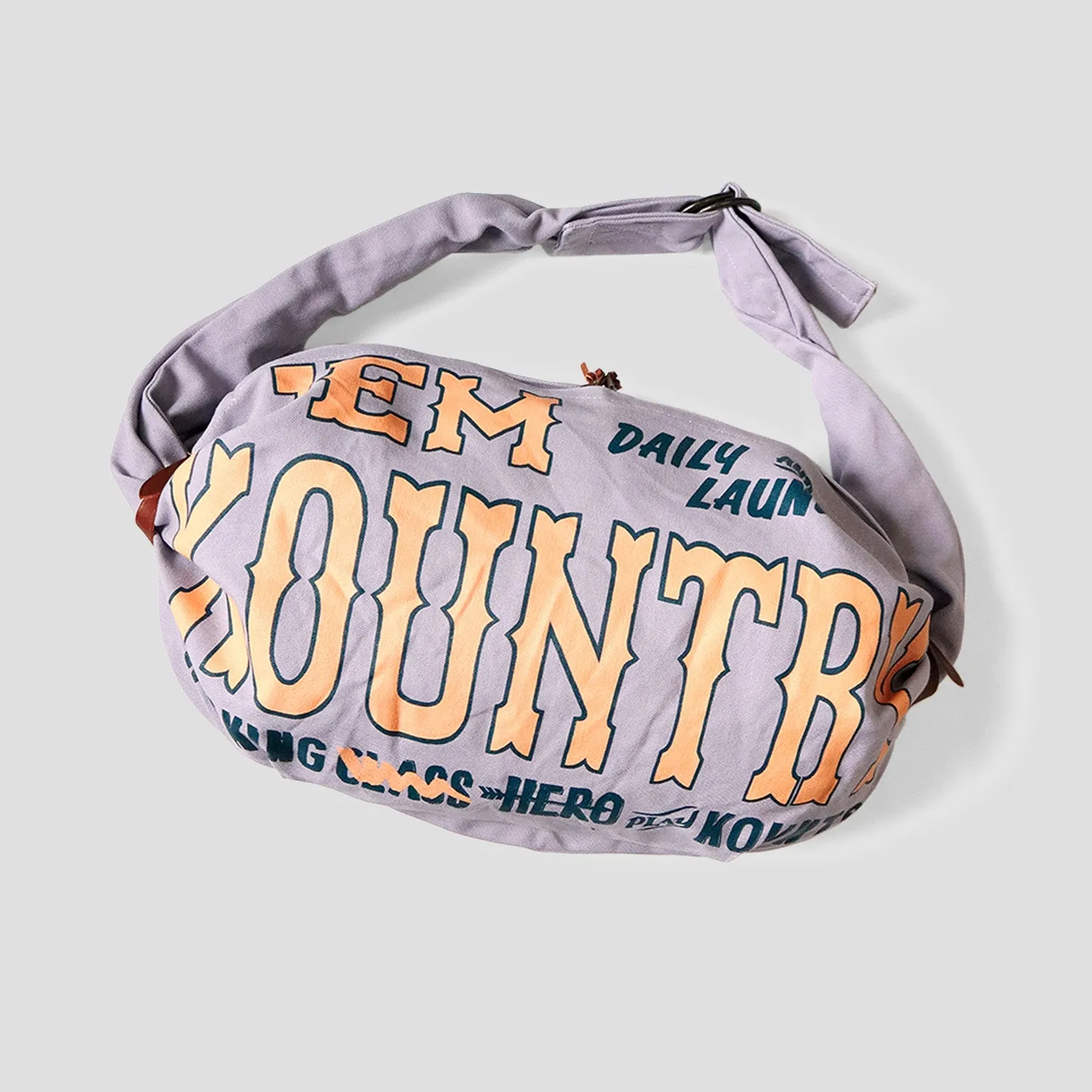 #8 CANVAS SNUFKIN BAG ('EM KOUNTRY)
