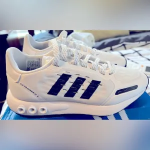 Adidas LA Trainer III J