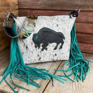Annie - B&W Speckle w/ Buffalo Design