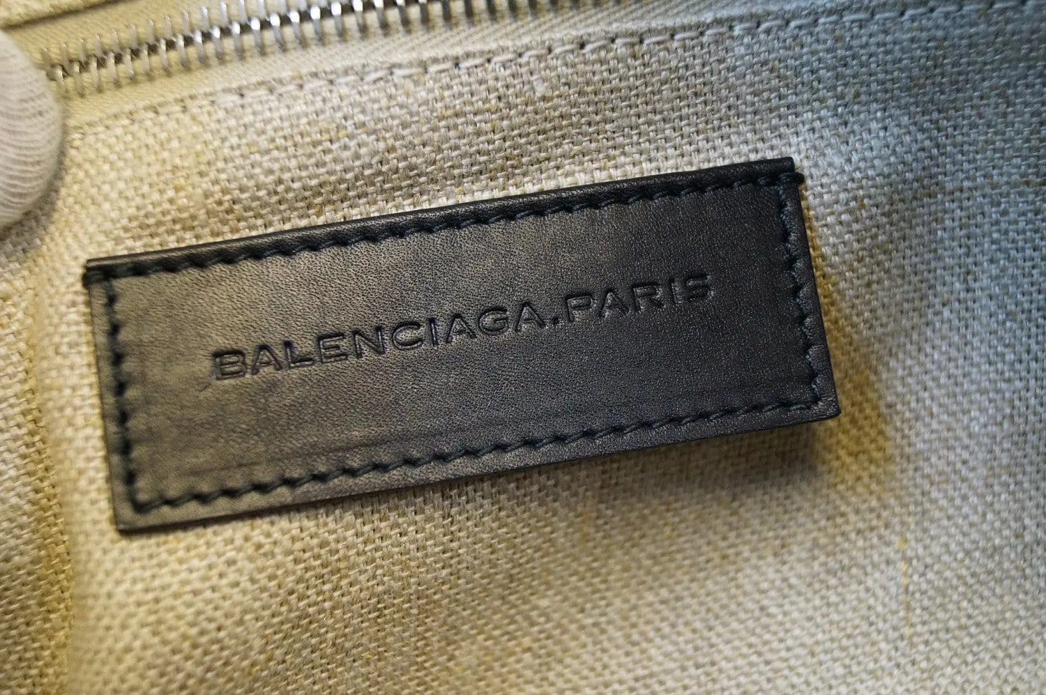 Balenciaga Shoulder Bag Leather Black Beige - Final Call