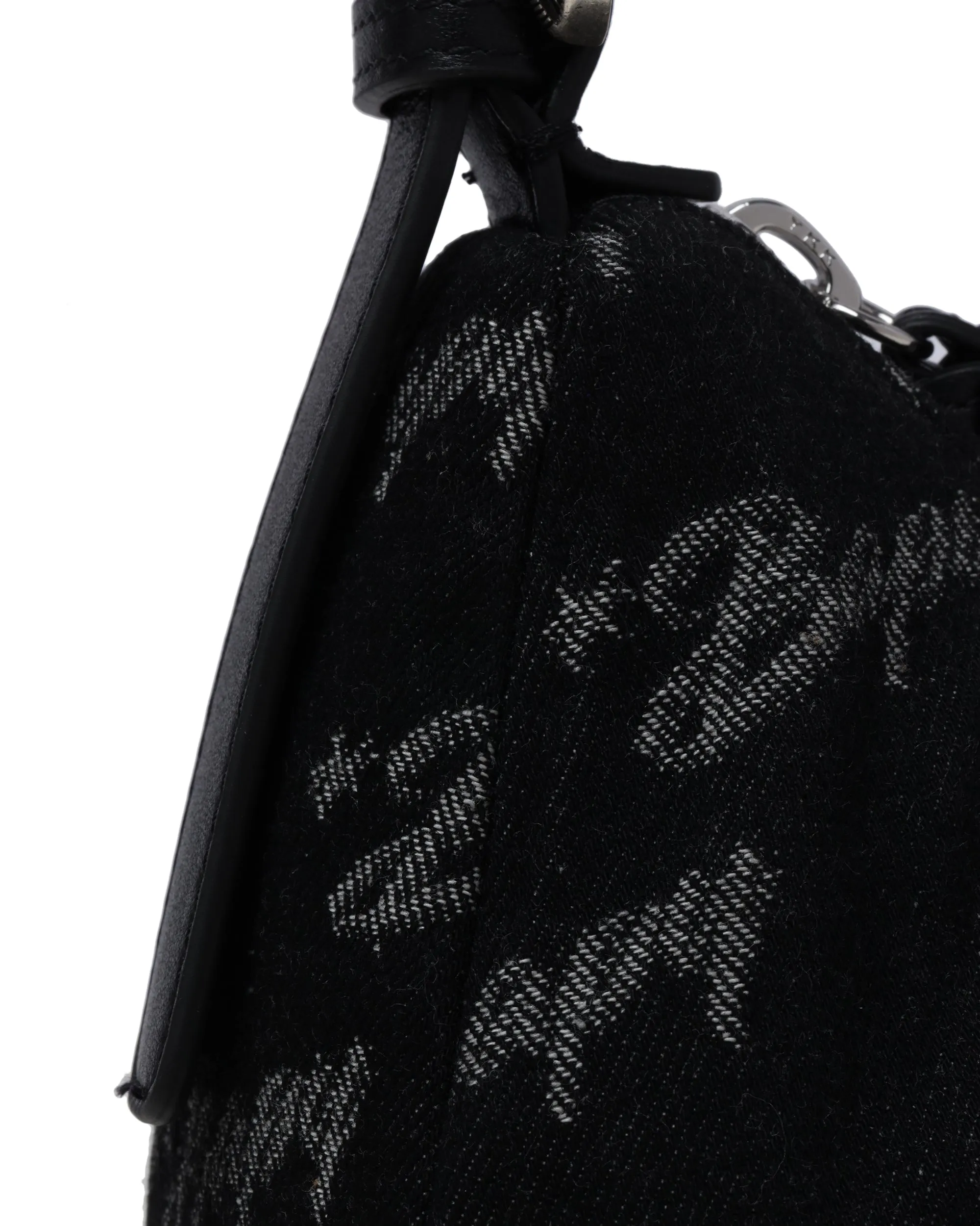 Buckle shoulder bag