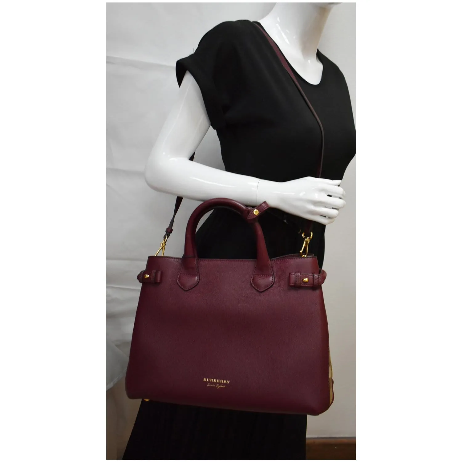 BURBERRY Banner Medium Leather Tote Shoulder Bag Red