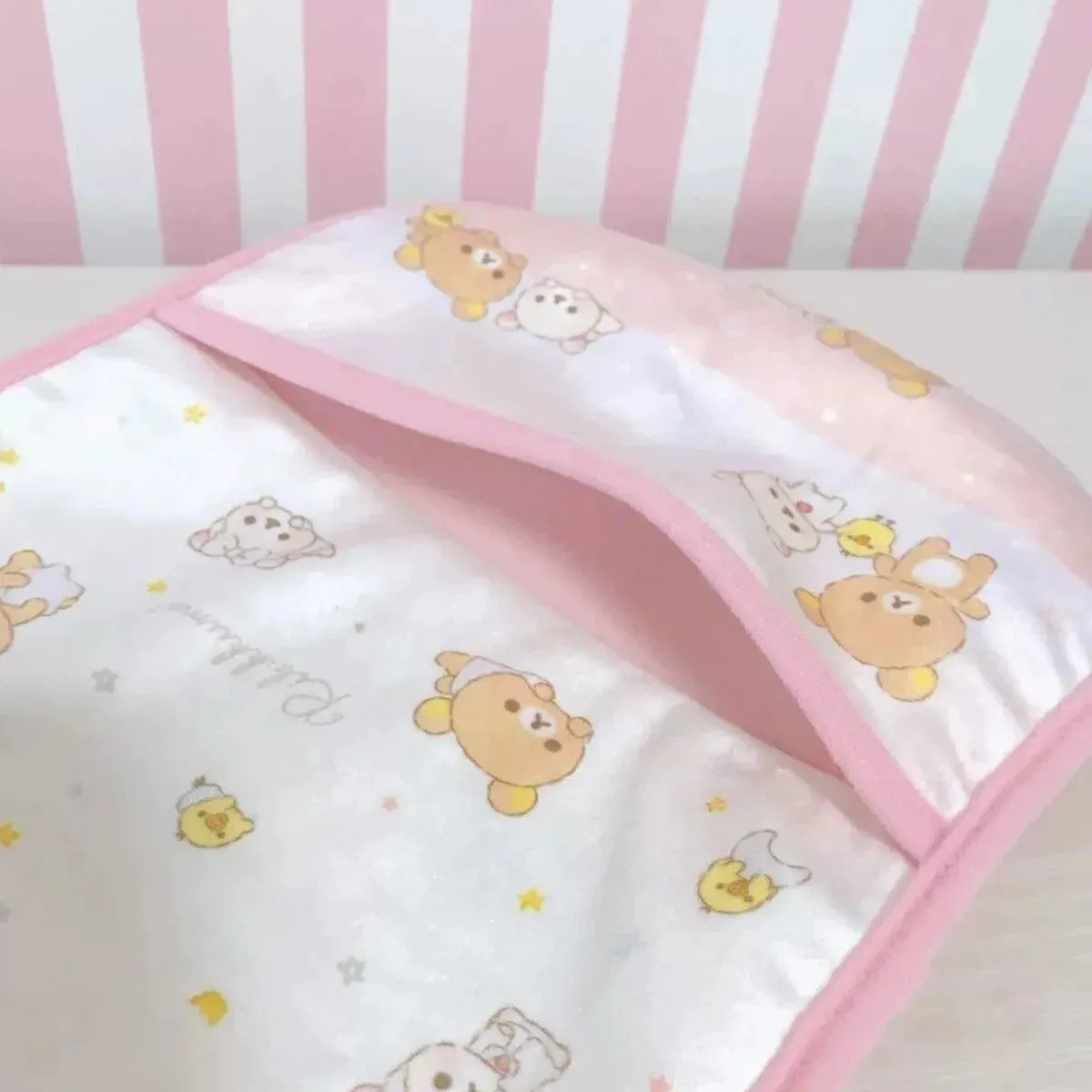 Charming Kawaii Rilakkuma Wall Hanging Storage Bag 🐻✨ | Large Capacity Korilakkuma Bear Organizer for Sundries & Gifts 🎁💖