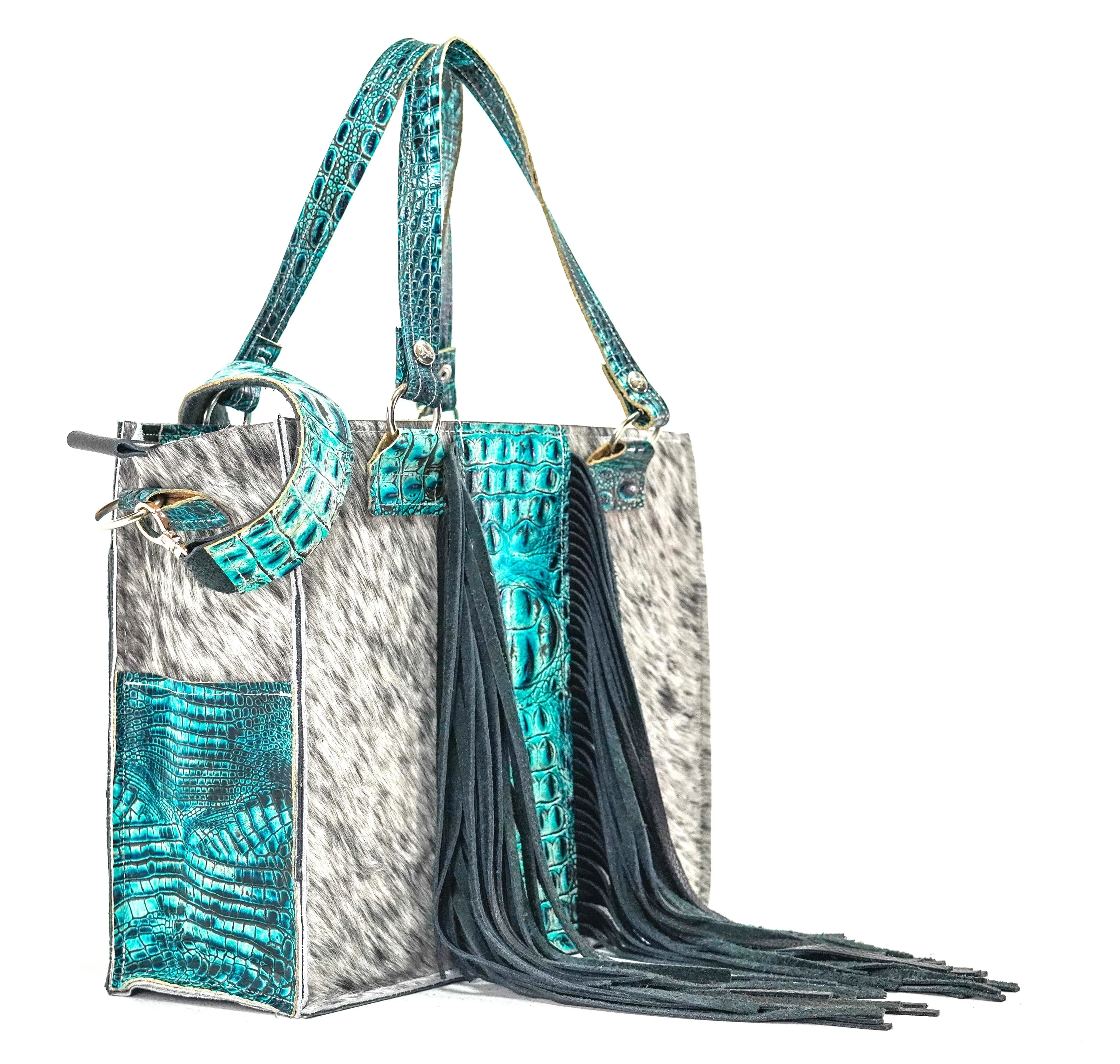 Clerk - Salt/Pepper w/ Aqua Croc