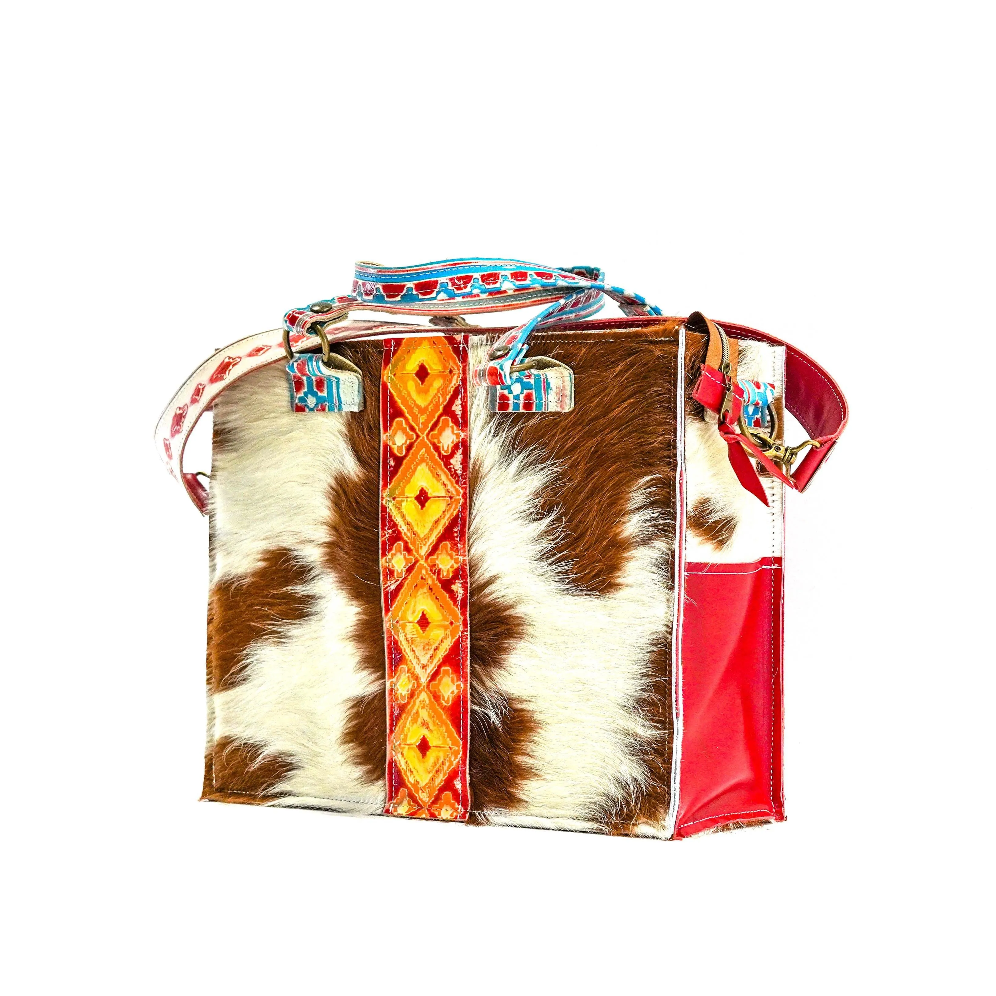 Clerk - Tricolor w/ Great Plains Navajo