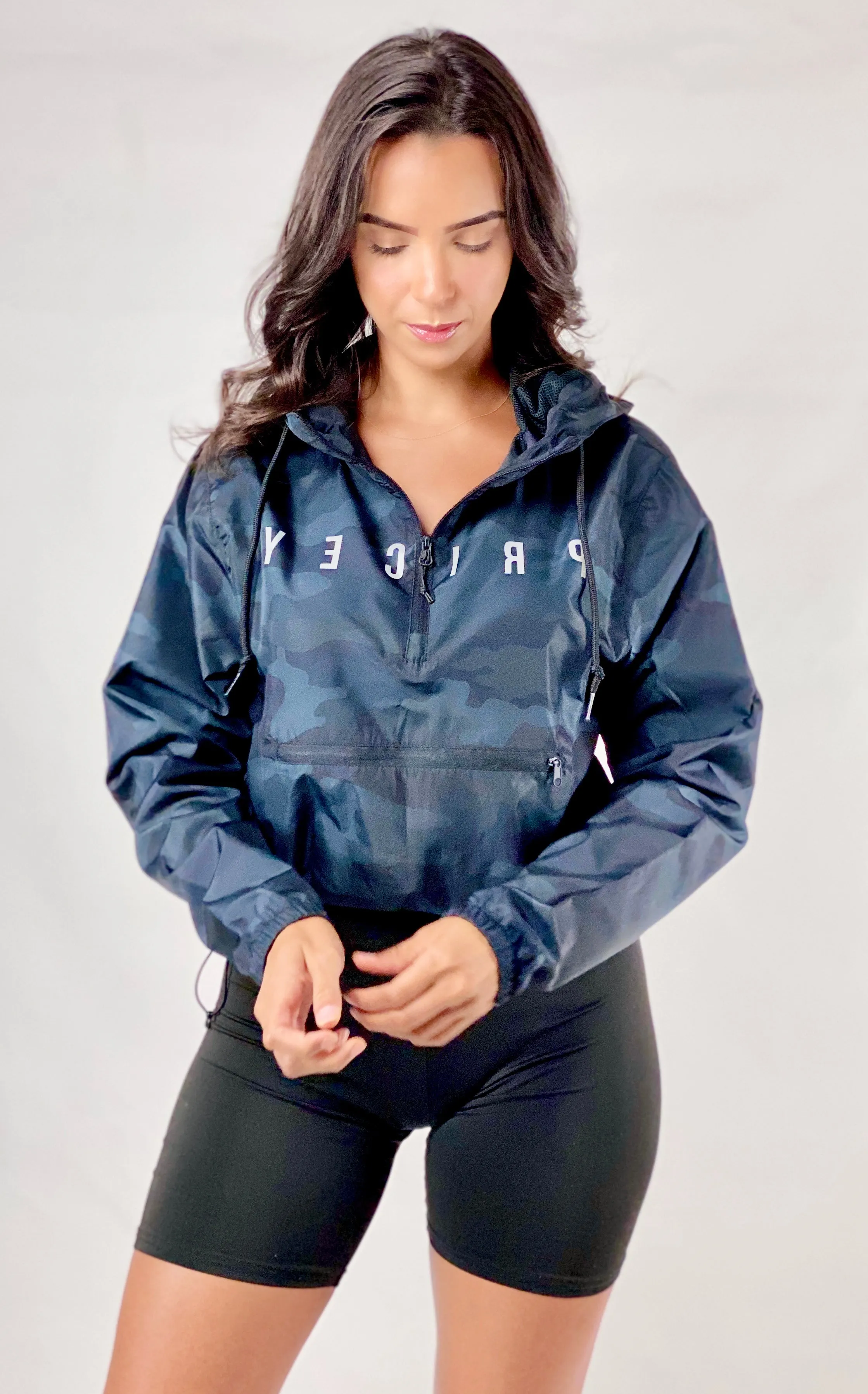 CROP CAMO WINDBREAKER