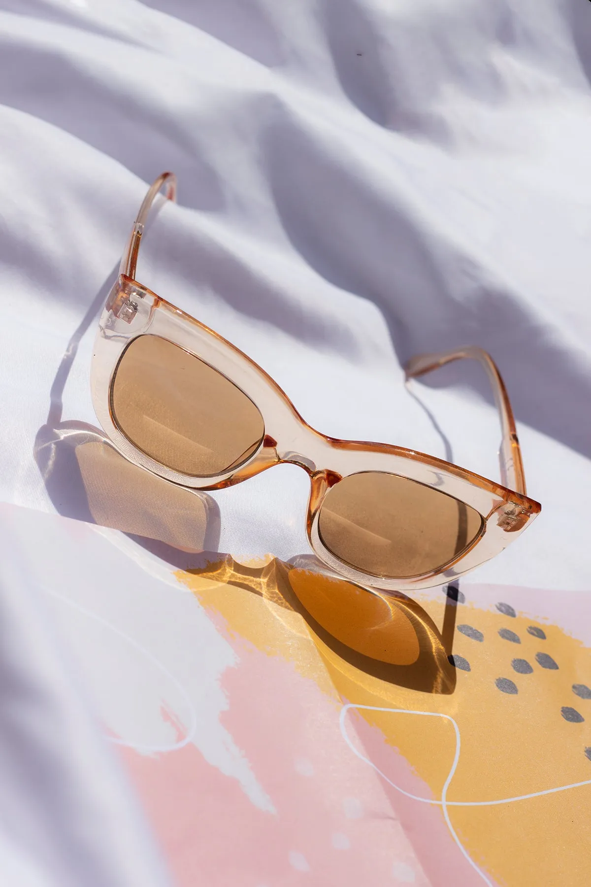 Dish Cat Eye Sunglasses