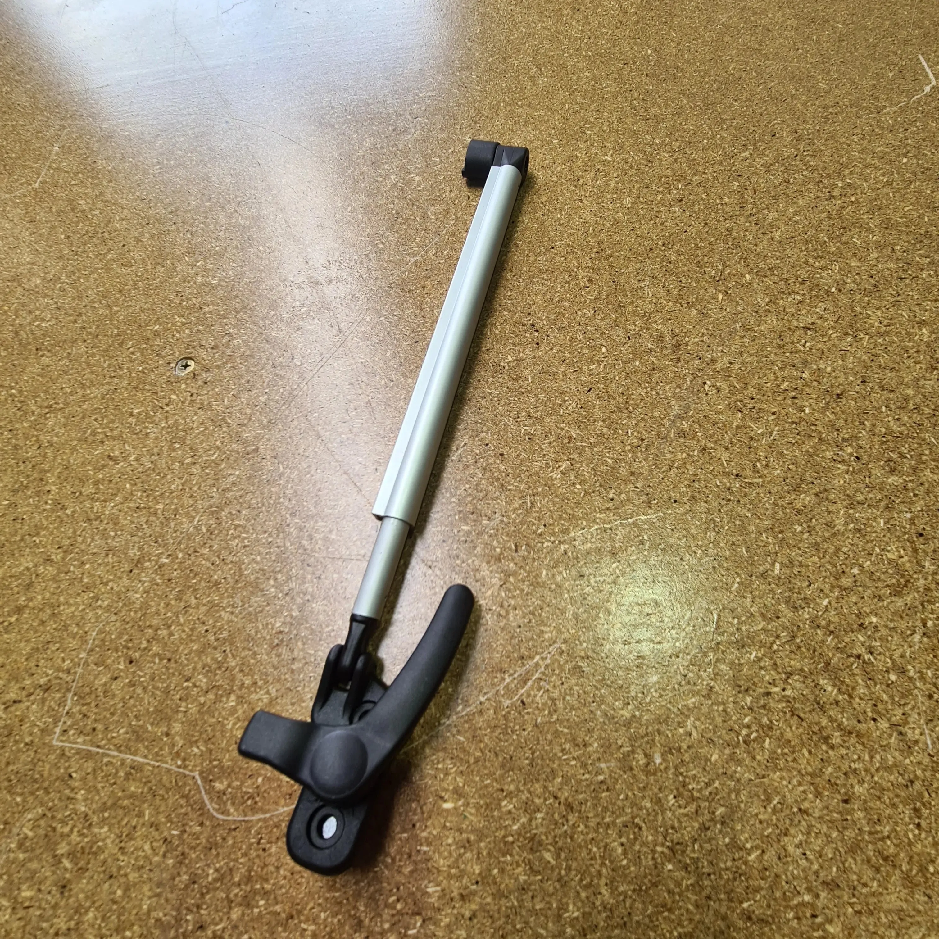 Dometic Window Stay (Pair) S7P 400mm