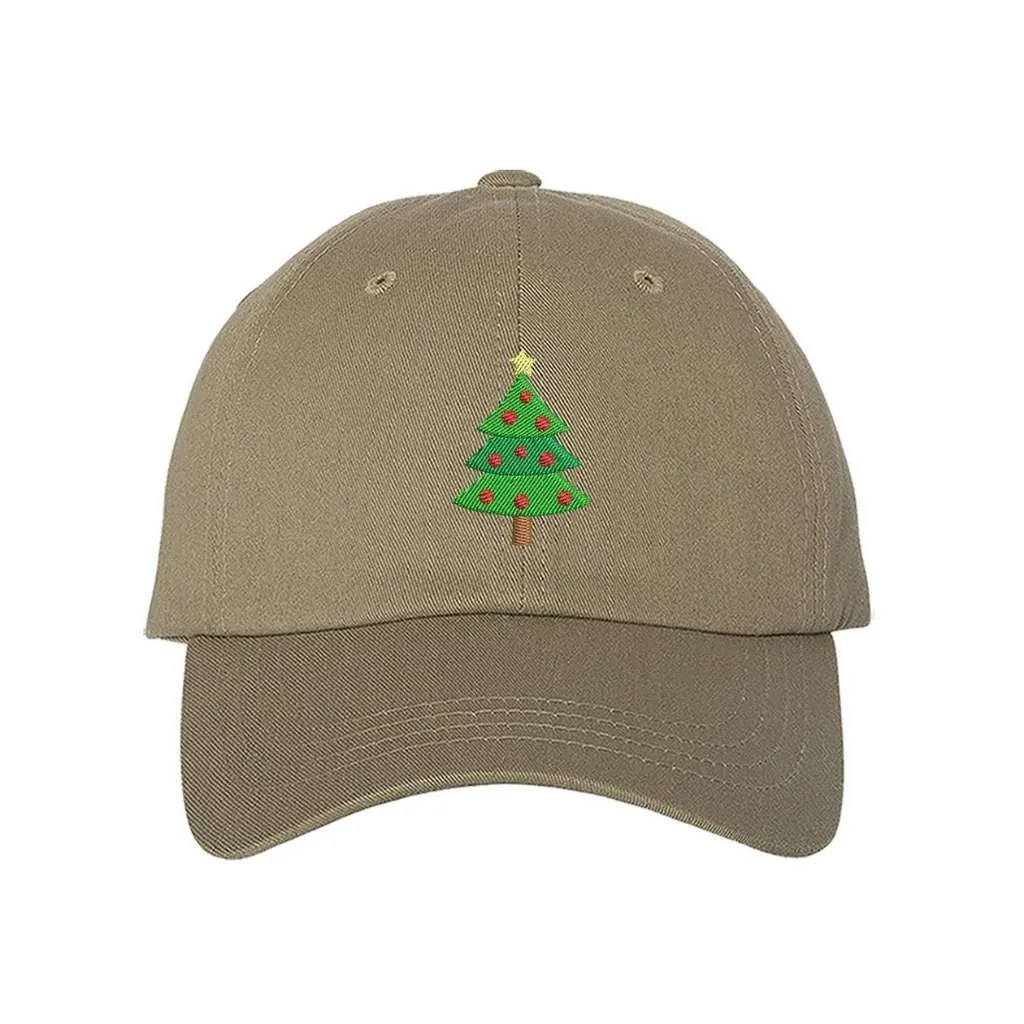 Embroidered Christmas Tree Baseball Cap – Festive Hat for Holiday Style