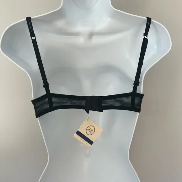 La Perla black molded padded mesh bra 38B NWT