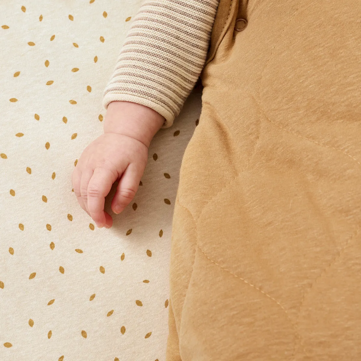 Little Green Sheep Organic Baby Sleeping Bag | 2.5 Tog | 6-18 Months - Honey