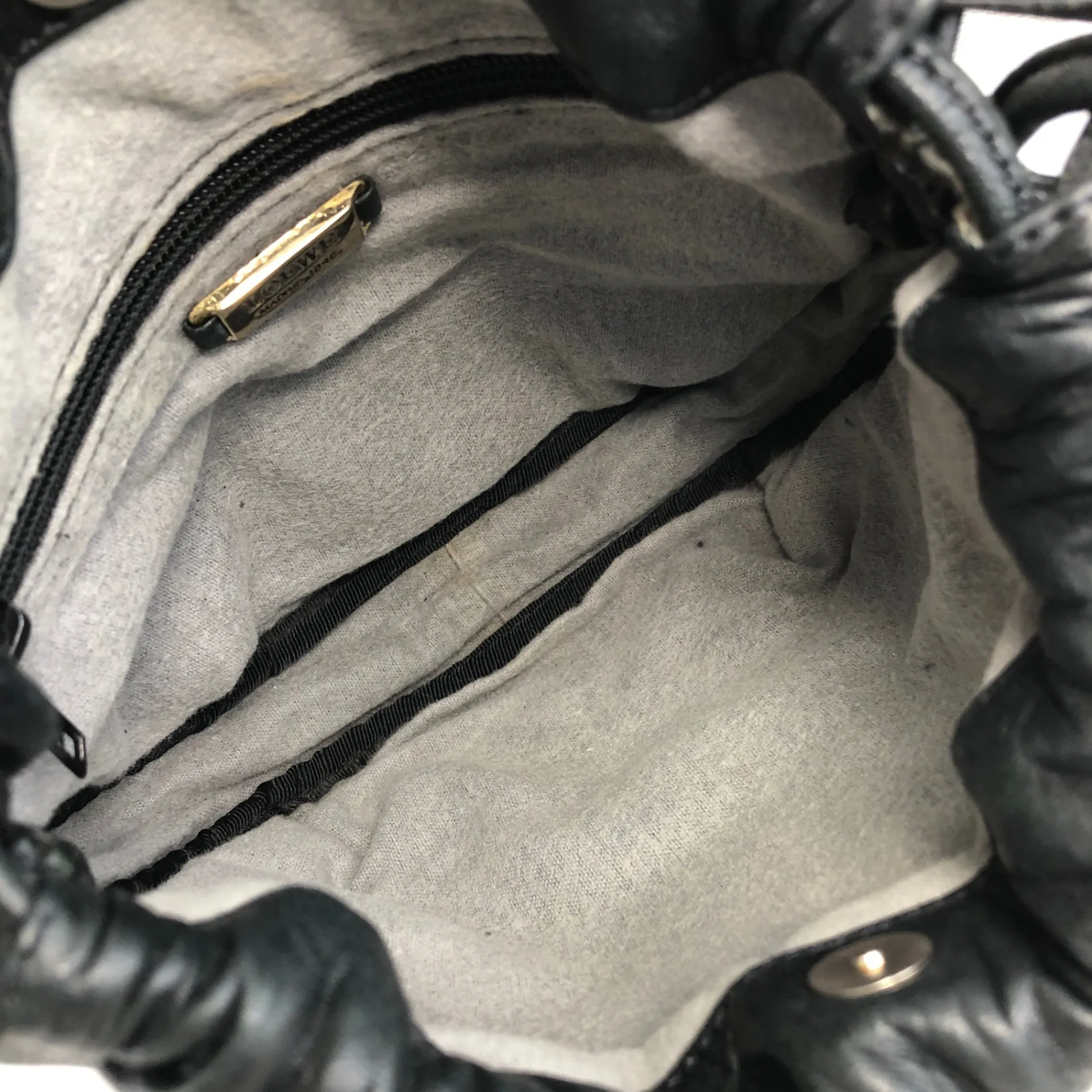 LOEWE Anagram Drawstring Shoulder bag Black Vintage s6ygj7
