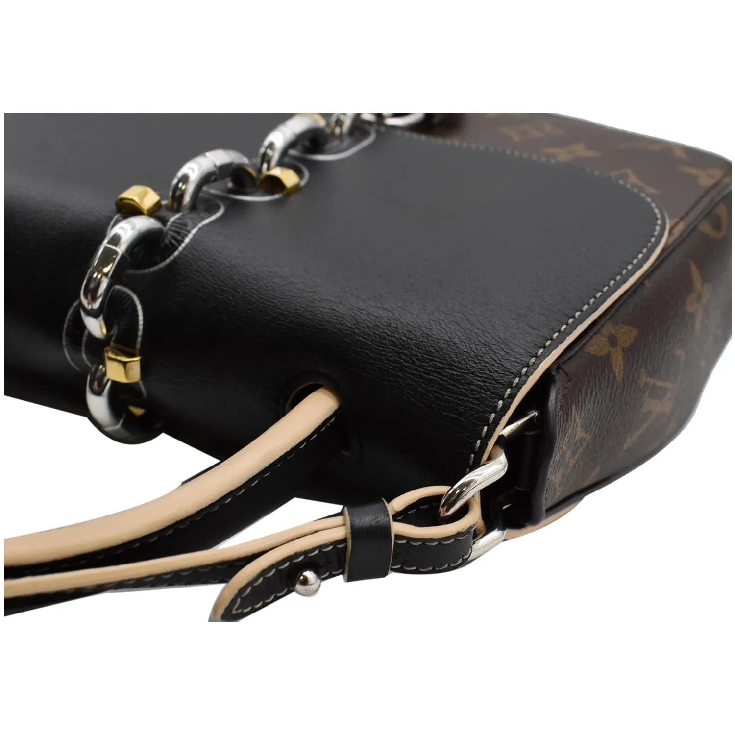 LOUIS VUITTON Chain It Monogram Canvas Shoulder Bag Black