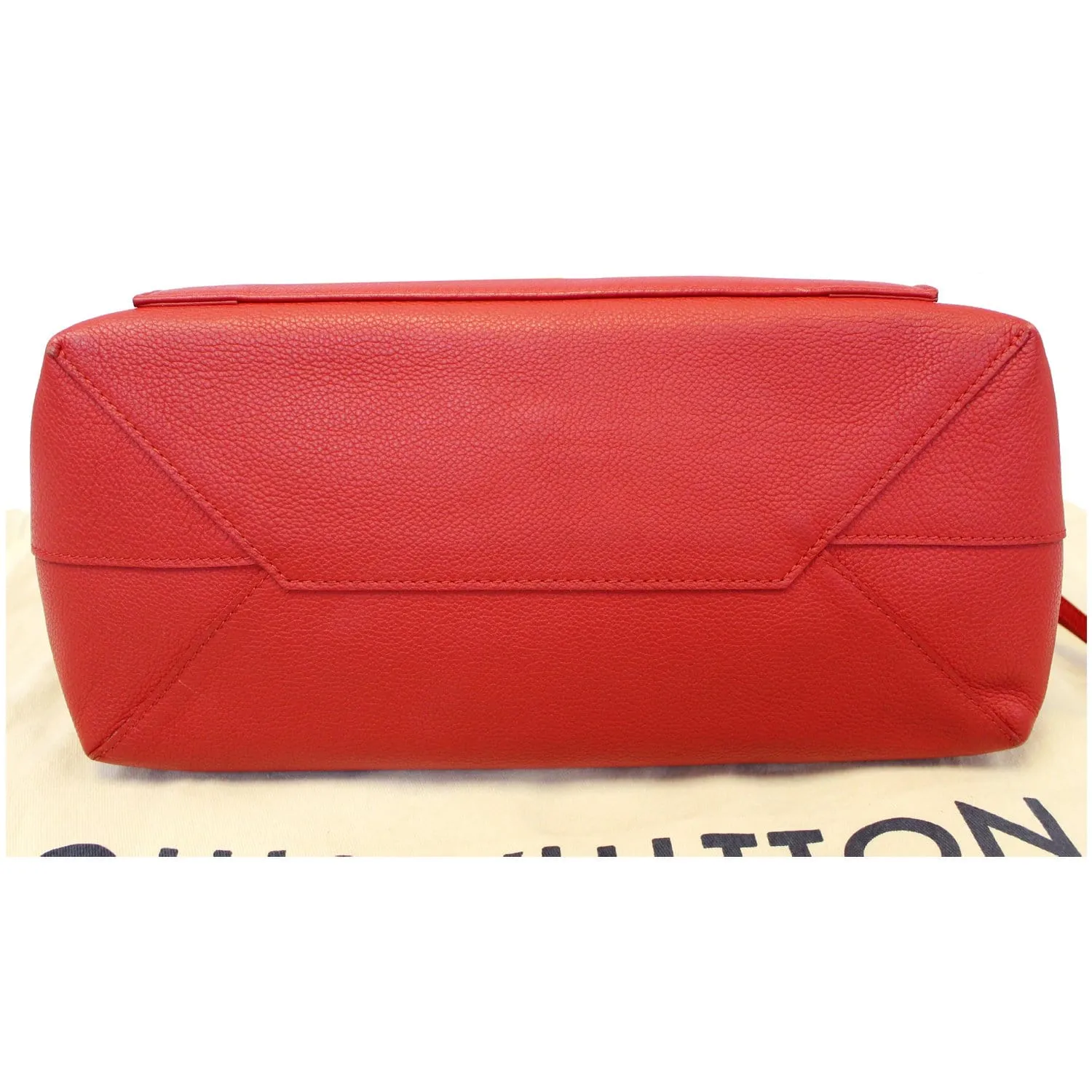 LOUIS VUITTON Lockme PM Calfskin Leather Shoulder Bag Rouge
