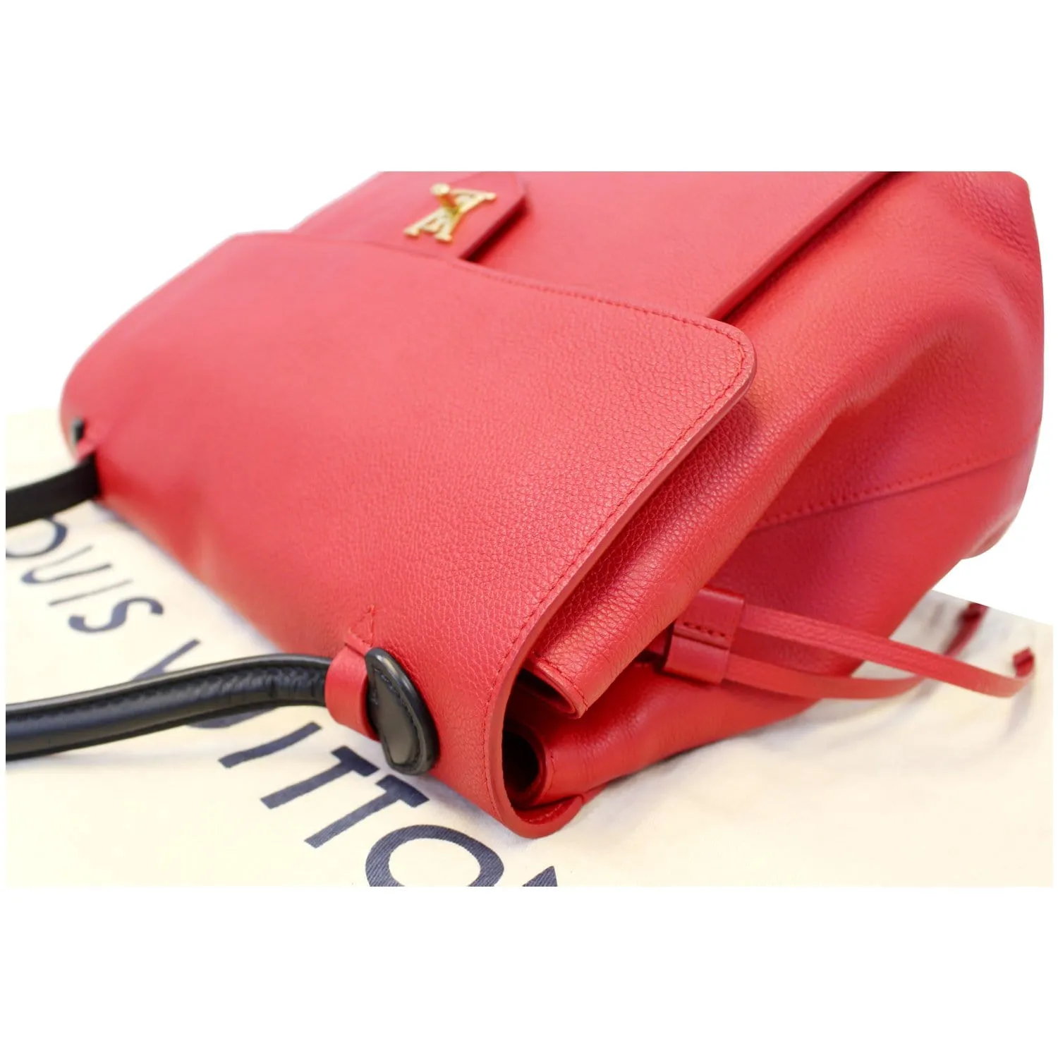 LOUIS VUITTON Lockme PM Calfskin Leather Shoulder Bag Rouge