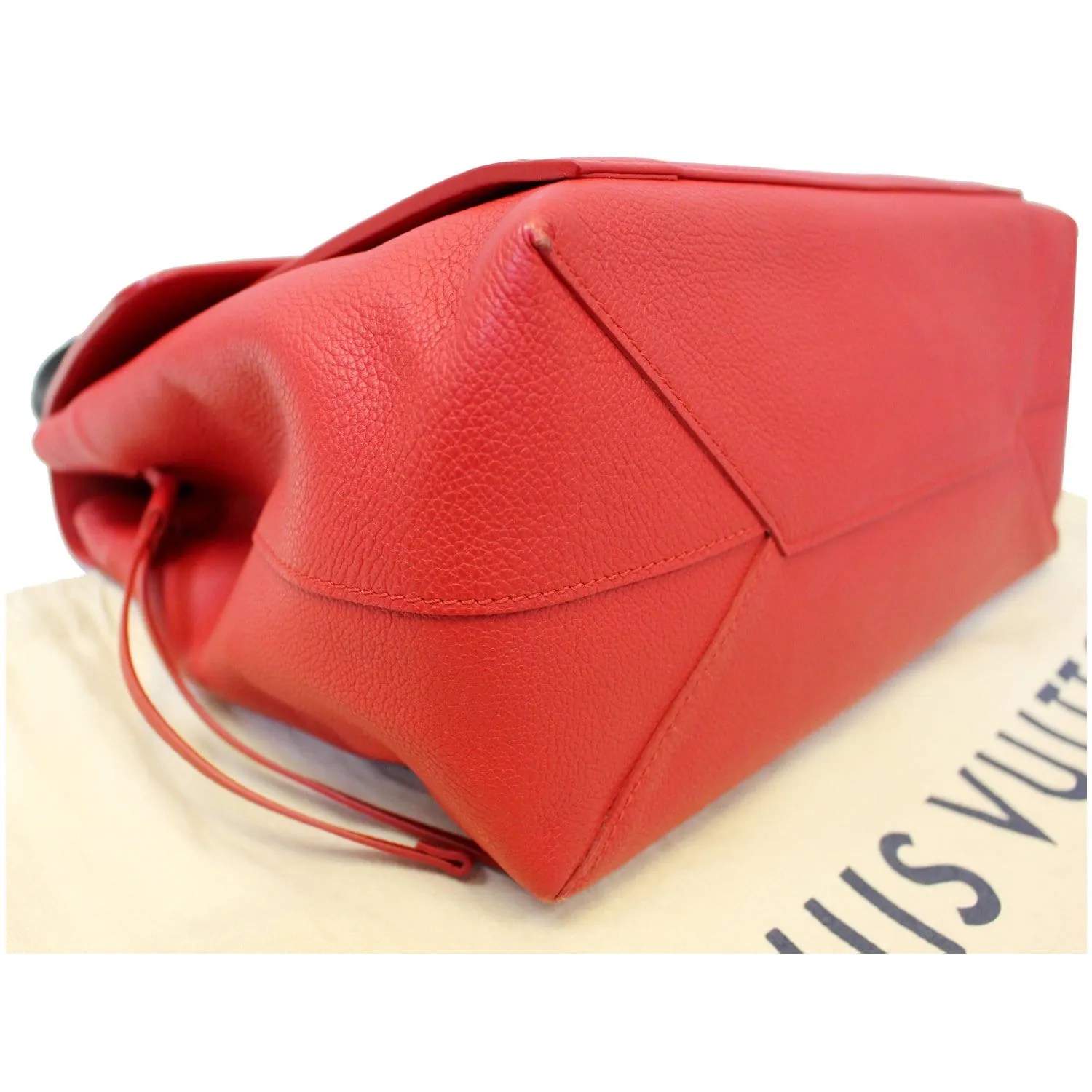 LOUIS VUITTON Lockme PM Calfskin Leather Shoulder Bag Rouge