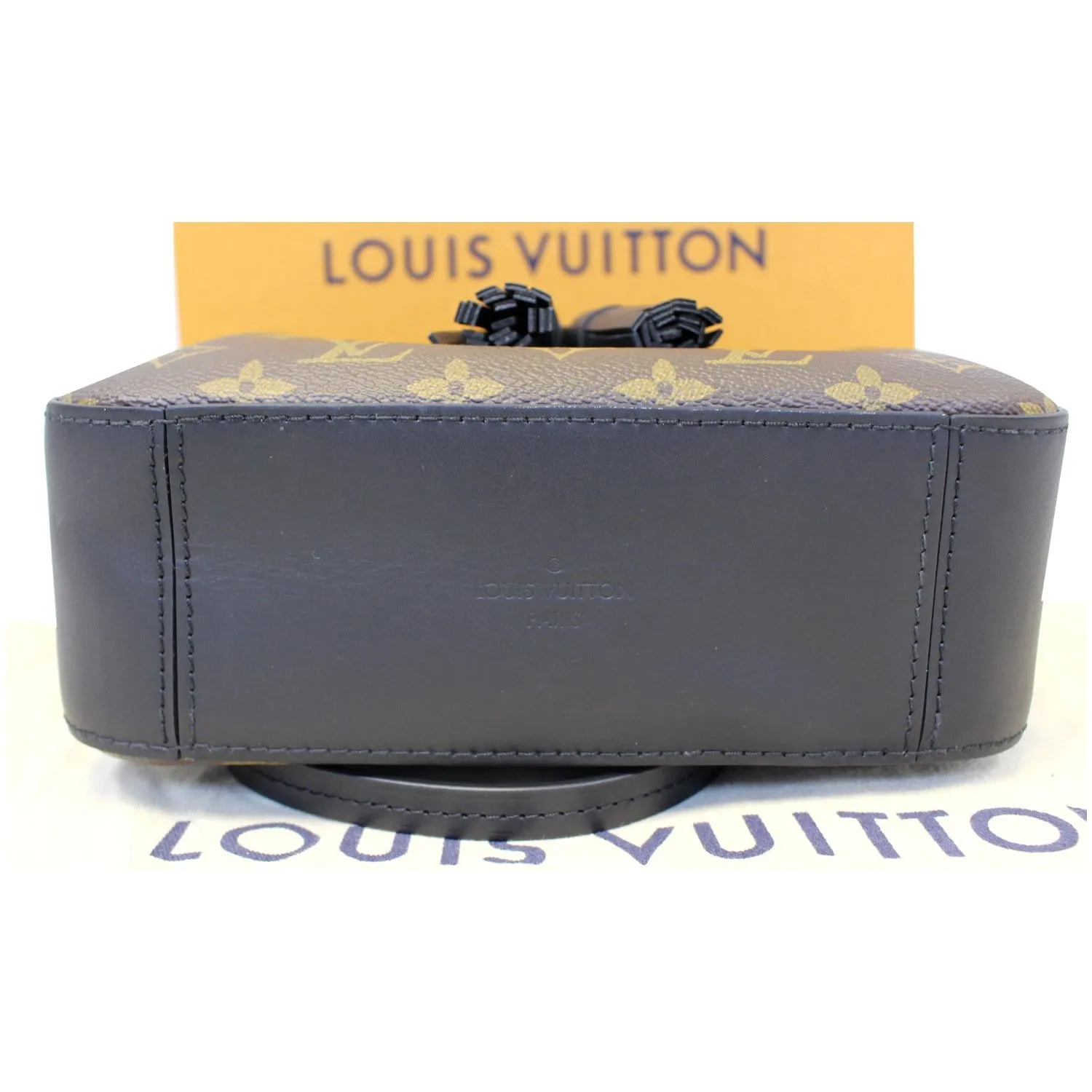 LOUIS VUITTON Saintonge Monogram Canvas Shoulder Bag Noir Black