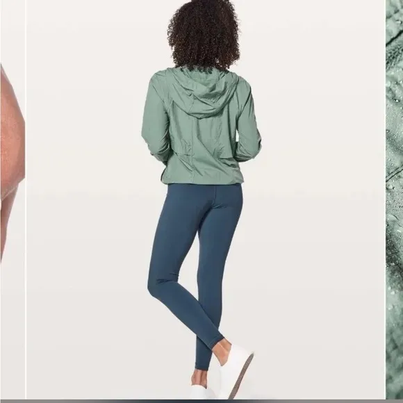 Lululemon Hood Lite Jacket