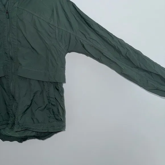 Lululemon Hood Lite Jacket
