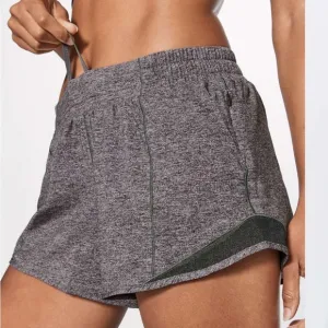 Lululemon‎ Hotty Hot Short II *Long 4&quot; Heather Lux Multi Black size 6