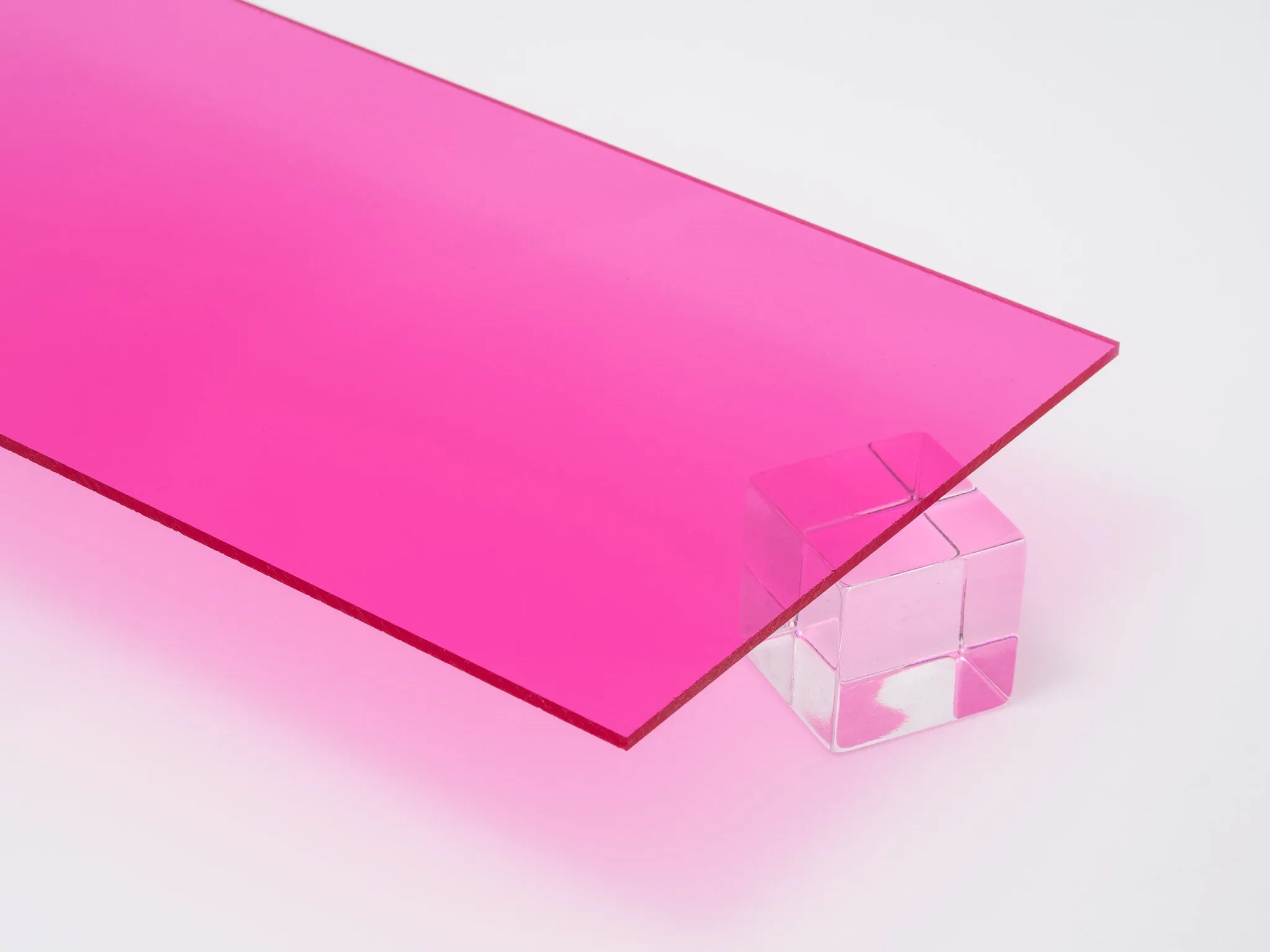 Magenta Transparent Acrylic Sheet