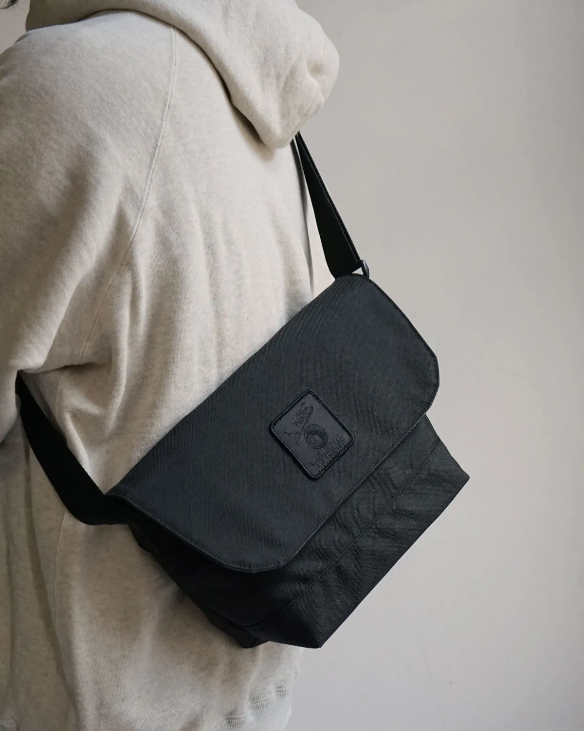 Mini Messenger Bag