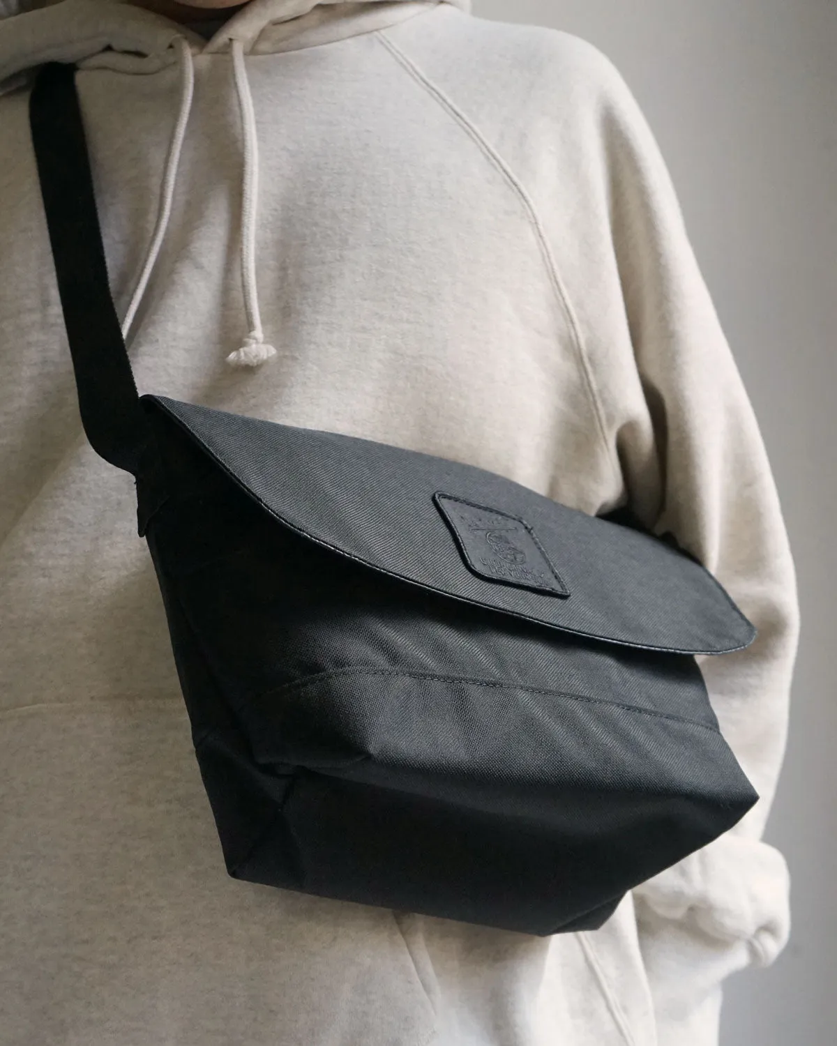 Mini Messenger Bag
