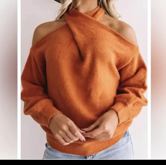 Miracle - Multi strap neck cold shoulder sweater