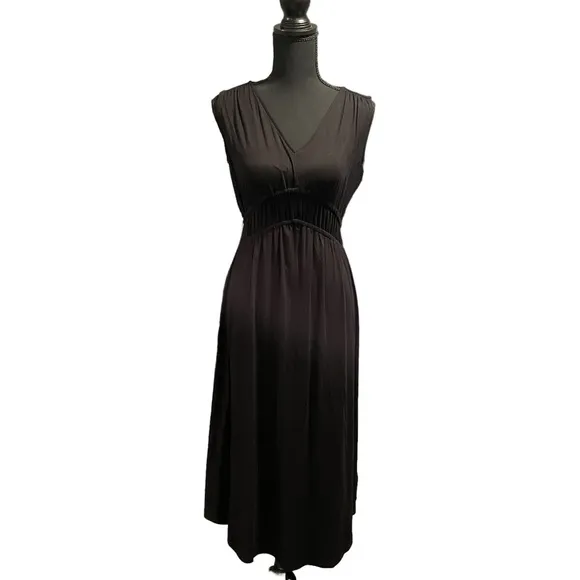 NWT Joie Black Sleeveless V Neck Midi Dress