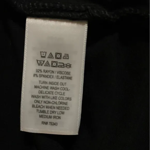 NWT Joie Black Sleeveless V Neck Midi Dress