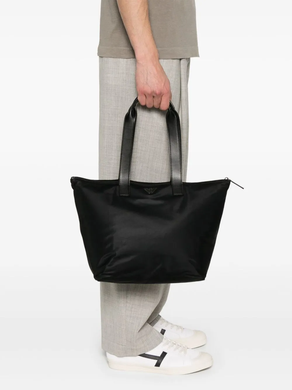 Nylon tote bag