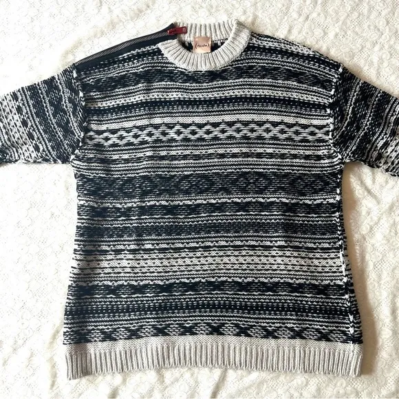 Patterned JumperWhite and Black Fair Isle Crew-neck Sweater by Nude