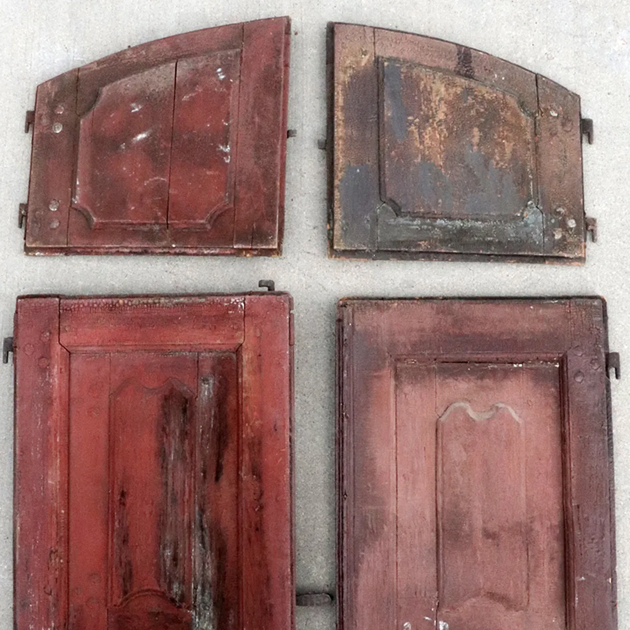 Portuguese Baroque Chestnut/Oak Four-Door Arched Window Shutters
