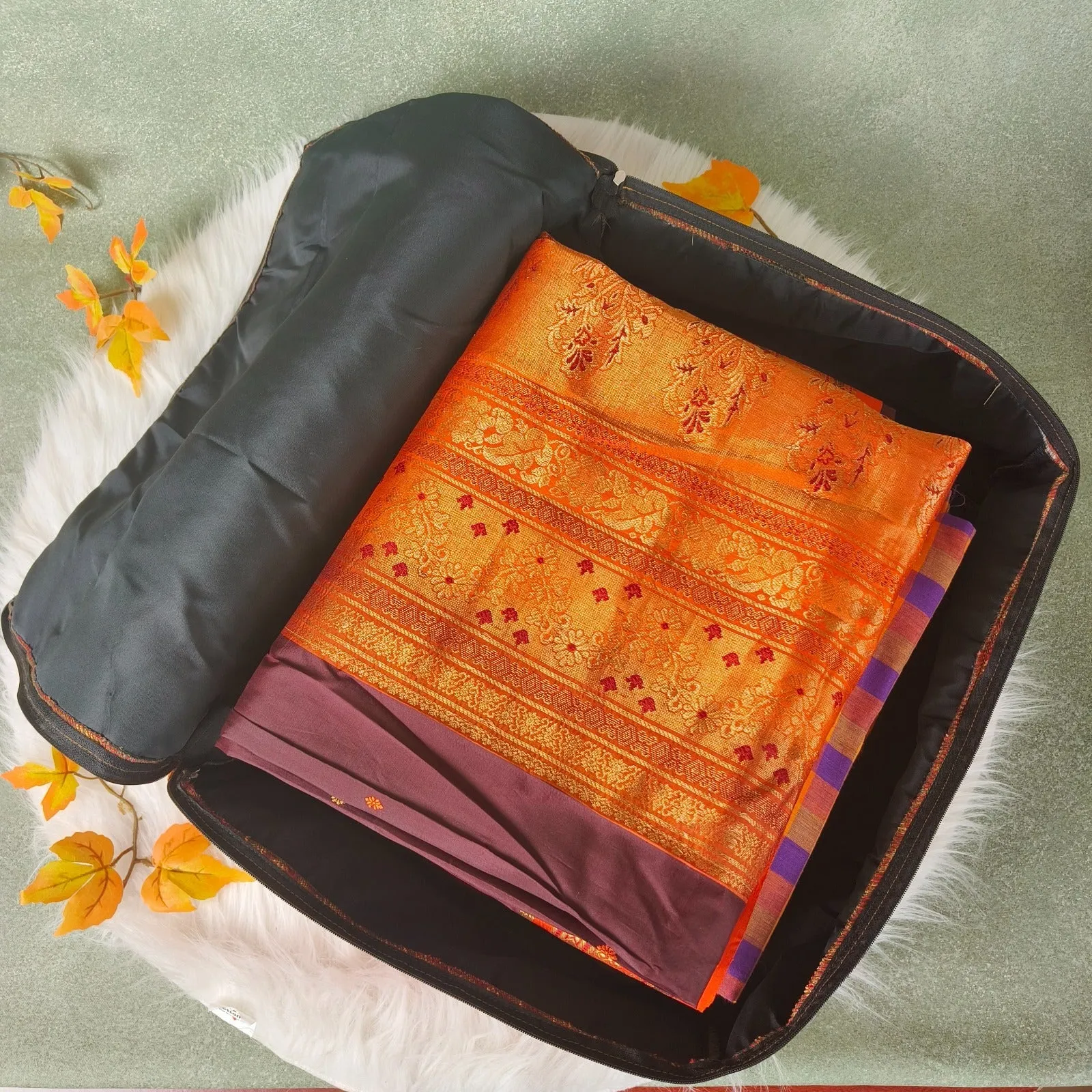 Saree Storage Bags Red Brocade Diamond weaves