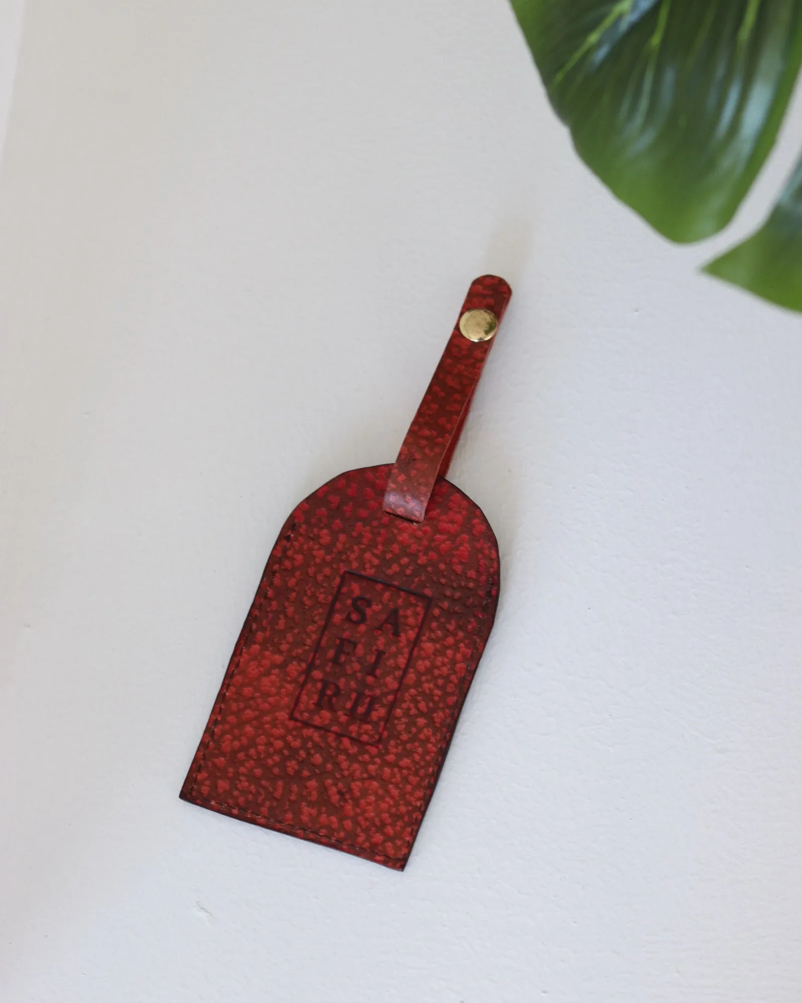 'Tofaa' Leather Passport Holder & Luggage Tag Set