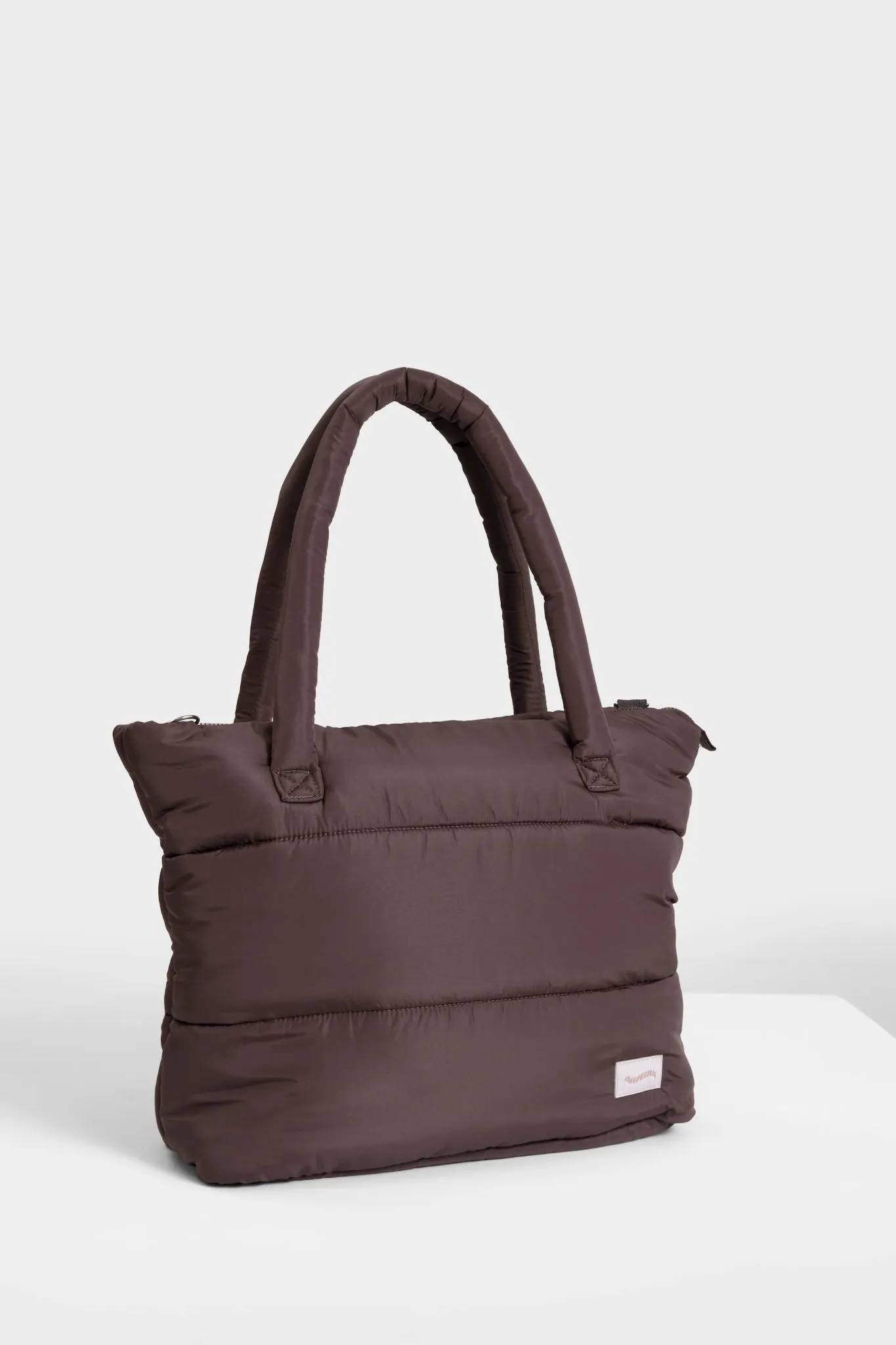 Travel Puffer Bag