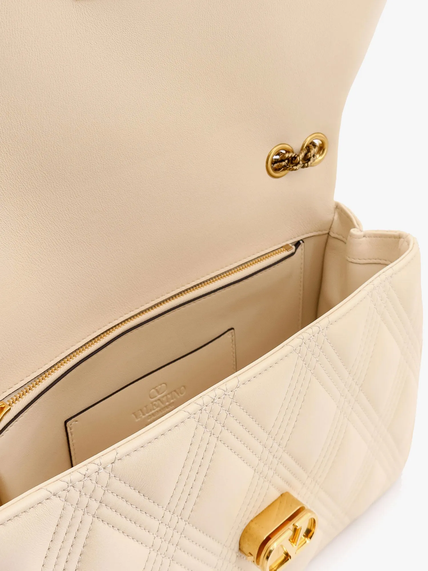 Valentino Garavani Quiltie 67 Leather Shoulder Bag