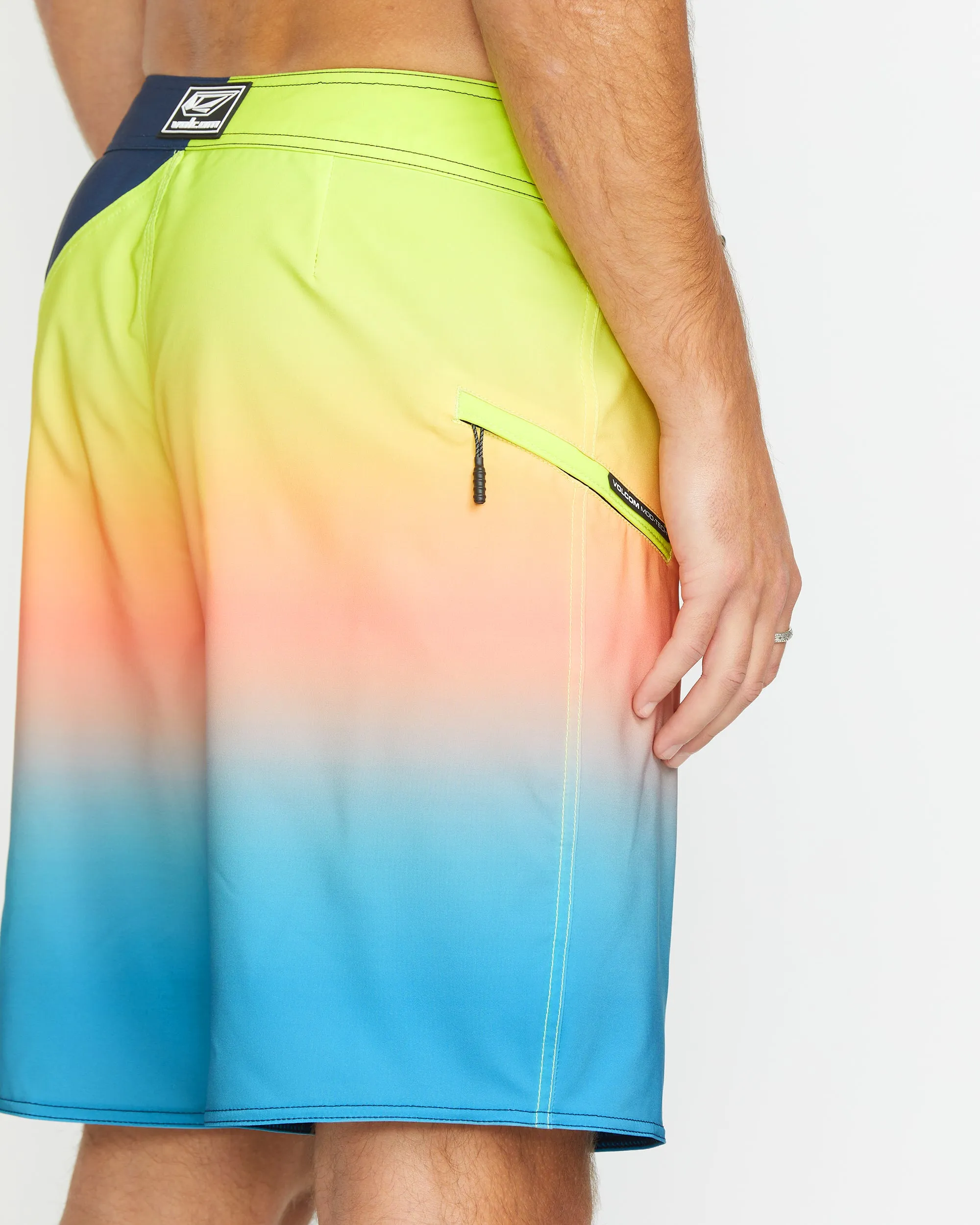 Vee Bee Mod 20" Boardshort - BAY BLUE