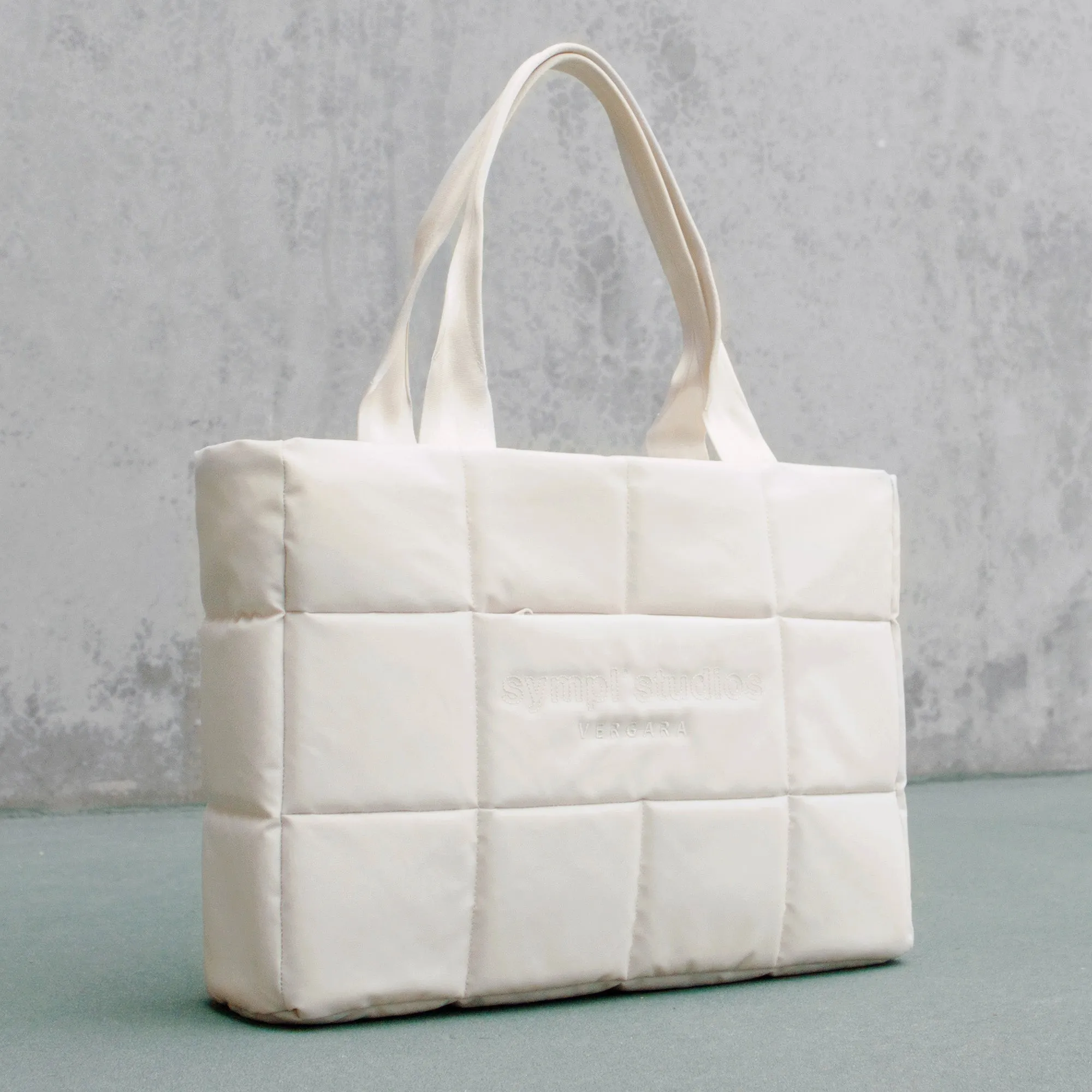 Vergara Tote 20L