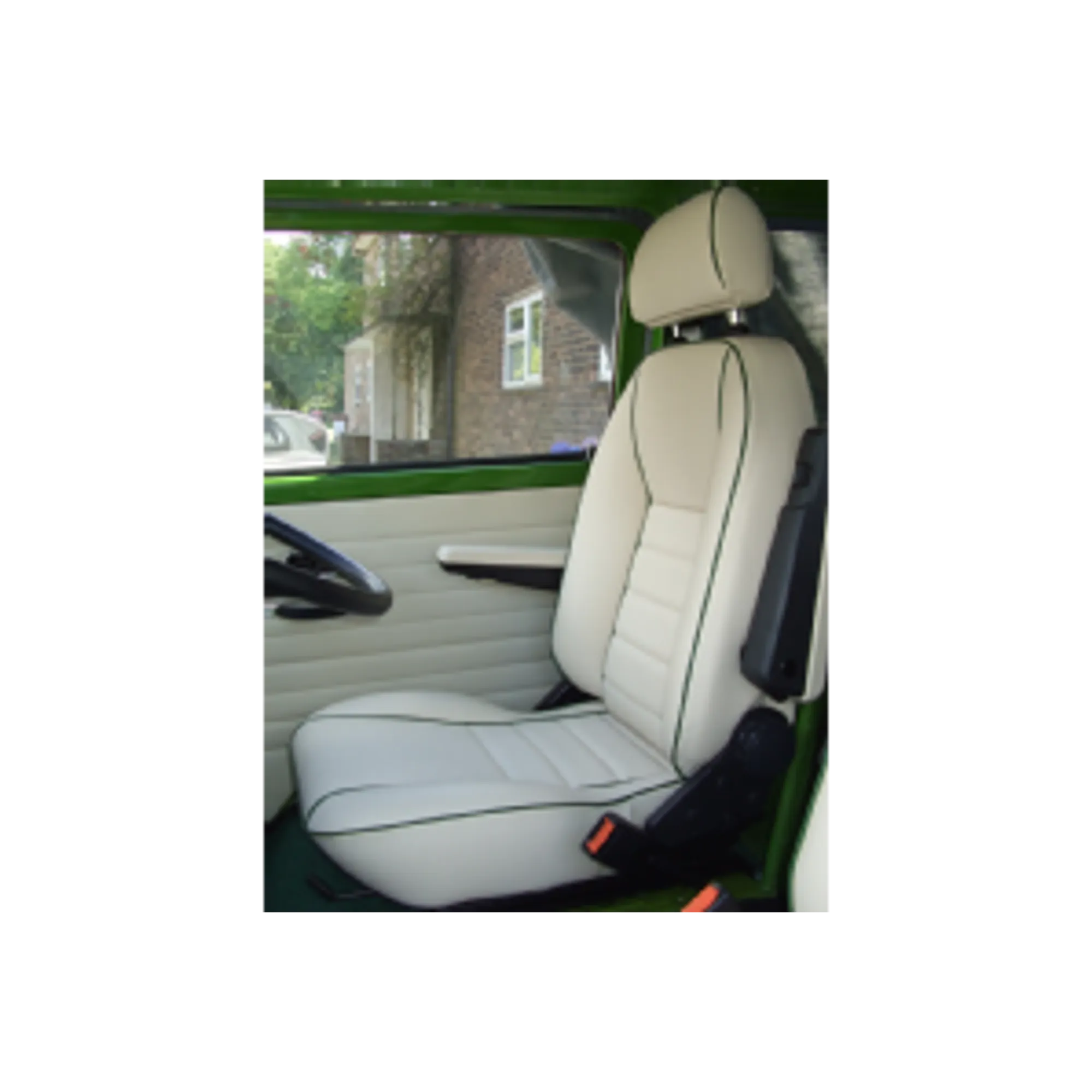 VW T2 SUFFOLK CAPTAINS RECLINING CHAIR RIGHT HAND (LEATHER)