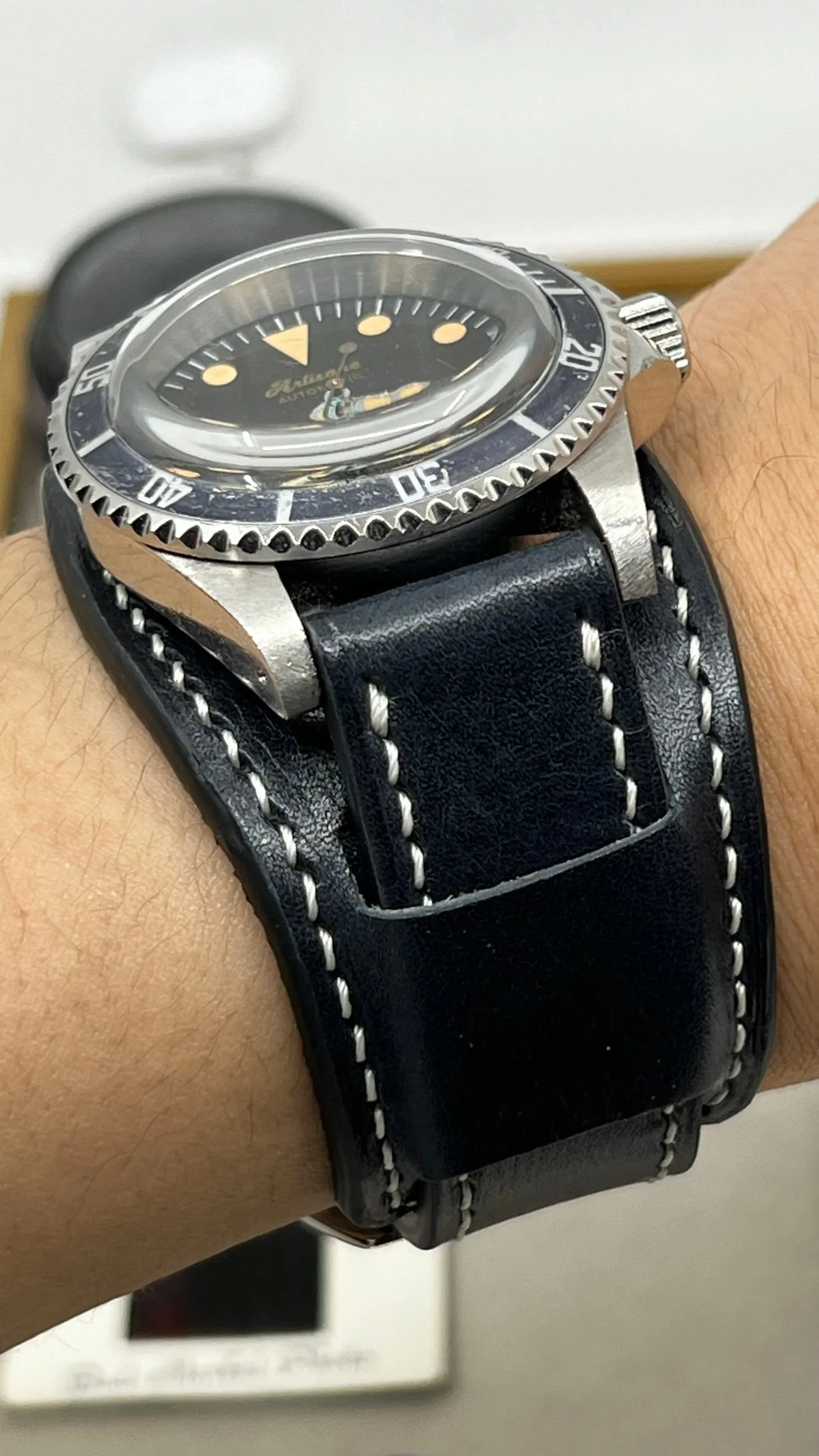 Watch Strap & Band in Black Genuine Leather, Wristwatch Band 20mm, Watchstraps 19mm, Handmade Cuff watch band 18mm 24mm, Personalise Gift Ideas