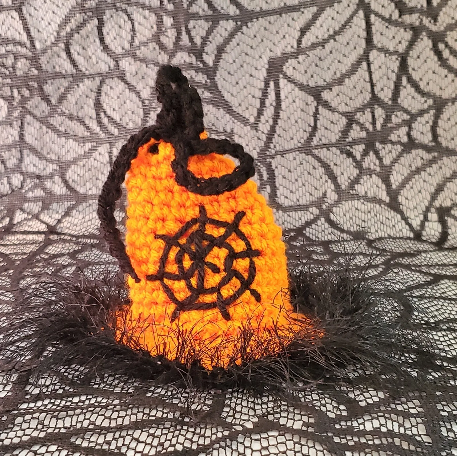 Witch's Hat Treat Bag Crochet Pattern for Halloween
