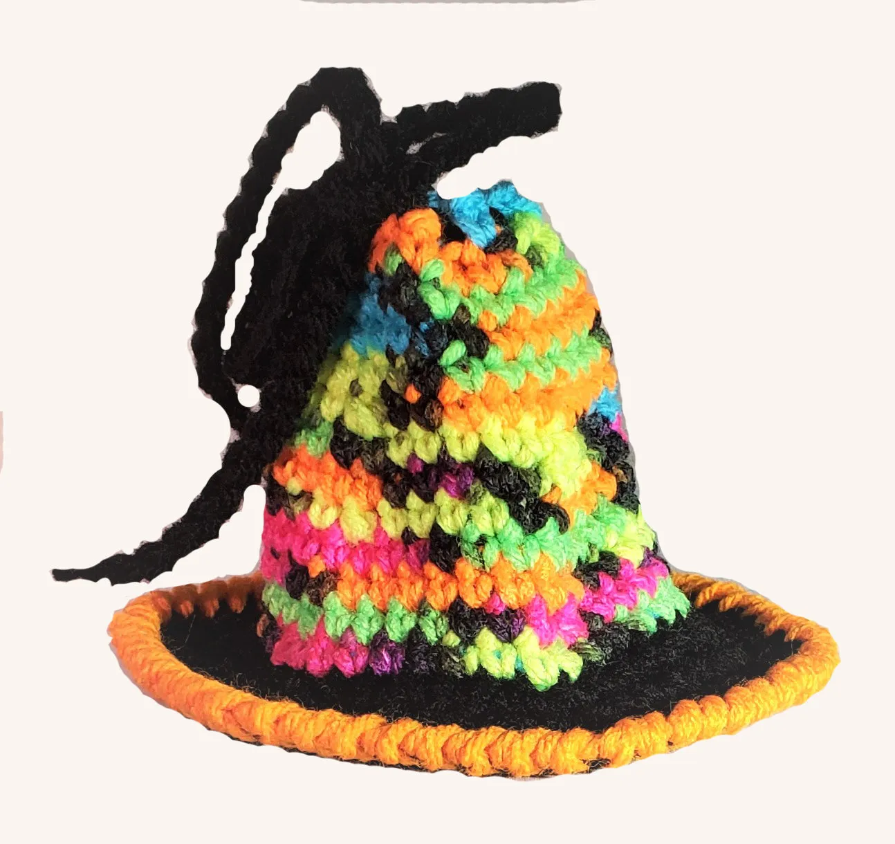 Witch's Hat Treat Bag Crochet Pattern for Halloween
