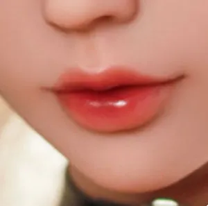 WM  Lip Option - Gloss