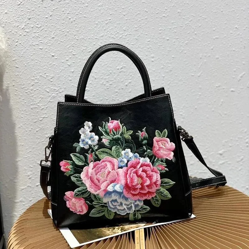Women’s All Seasons Floral Embroidered Handbag Crossbody Bag - One Size