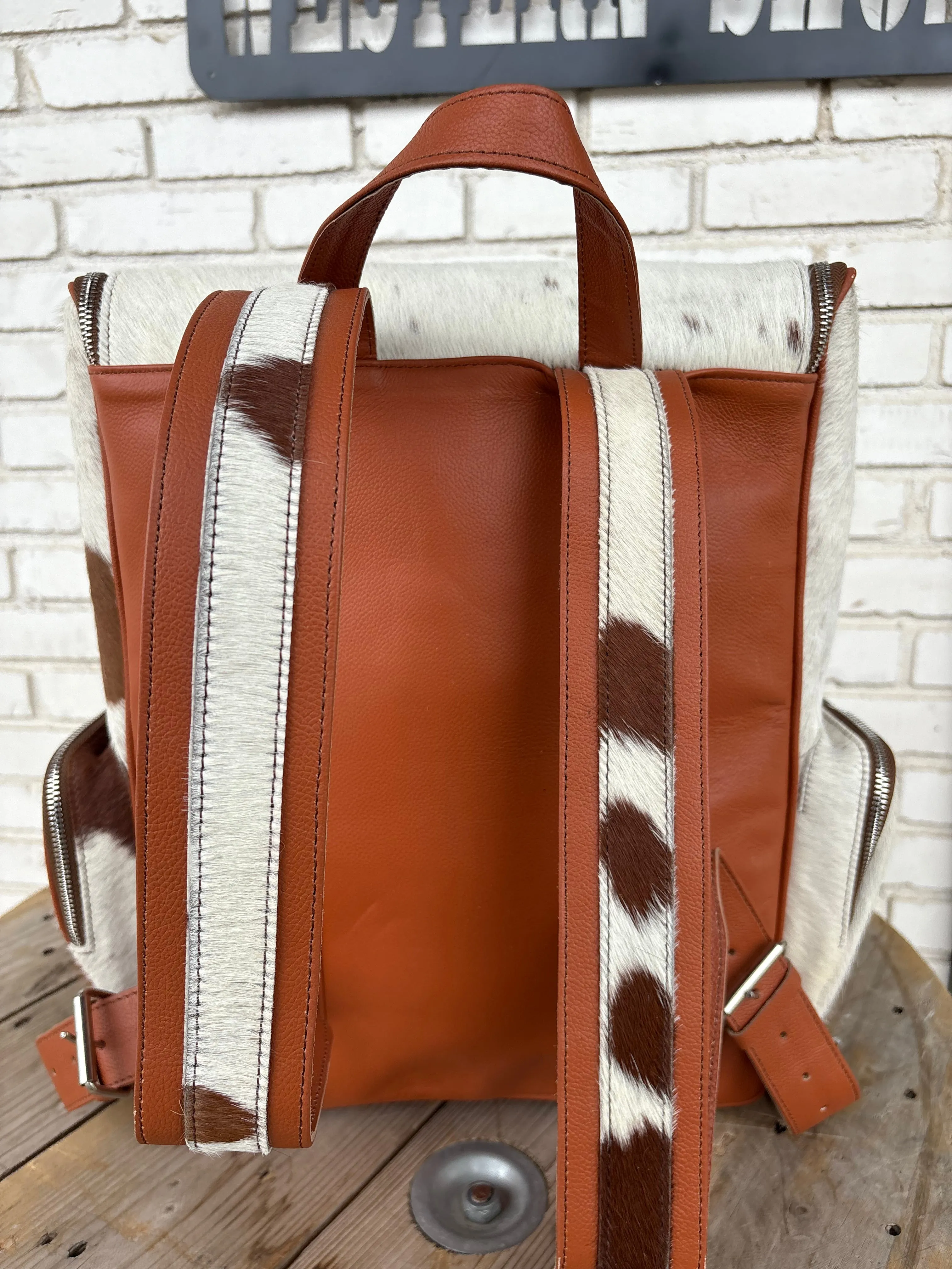 XL Cowhide   Tan Leather Backpack